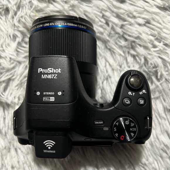 Minolta Camera - Picture 3 of 14